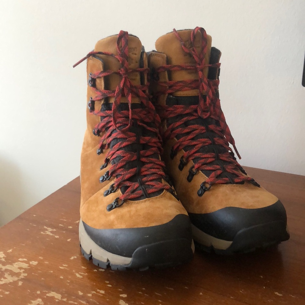 Danner mens winter/hiking boots
